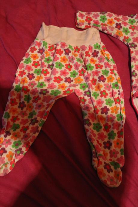 Dívčí komplet - souprava květinky, květy, 68