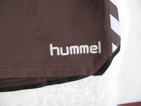 Elastické hnědé chlapecké šortky, hummel,152