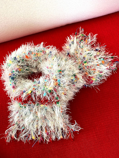 Nová krásná šála, 