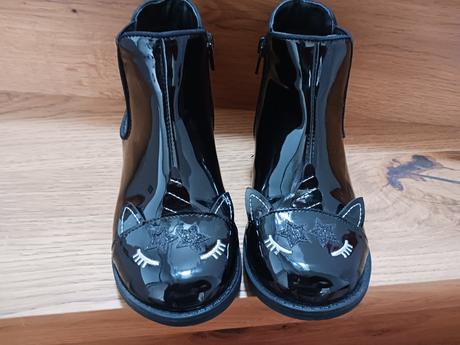 Botičky č.32 jaro,podzim, 32