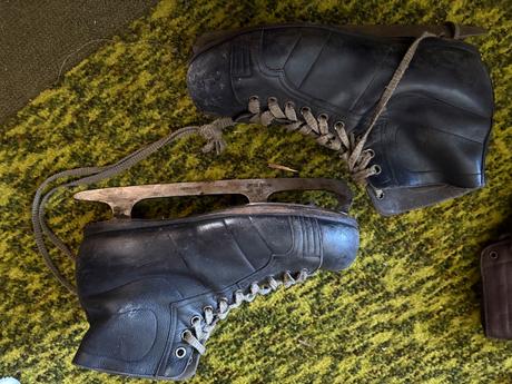 Stare kozene brusle, 