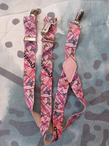 Kšandy šle motýlci, 