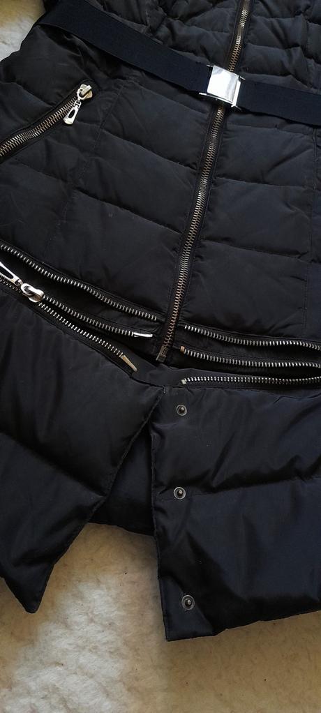 Howeer péřová bunda s páskem kapucí a kožešinou, xl