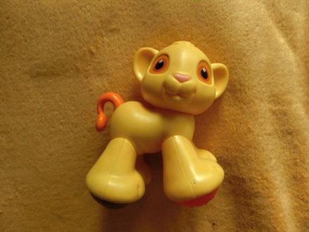 Dětská plastová hračka figurka postavička lev lvíč,