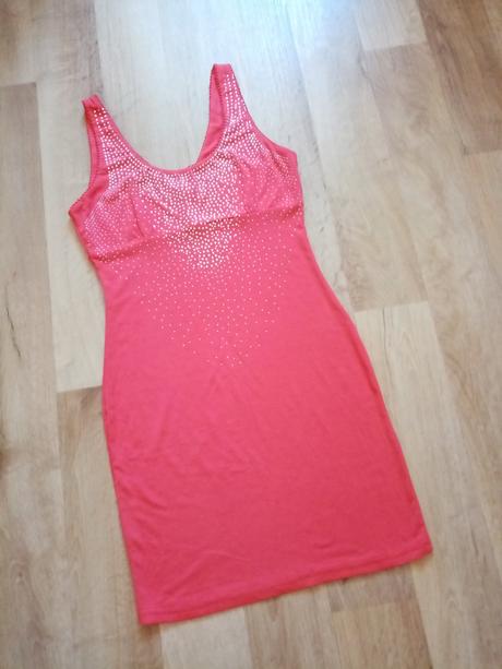 Dámské šaty s kamínky, s