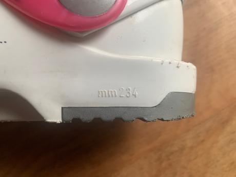 Prodám dívčí lyžáky tecno pro g40 vel. euro 30 1/2, 30