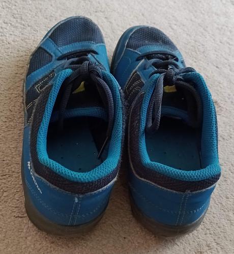 Boty na běžné nošení i turistiku, quechua,38