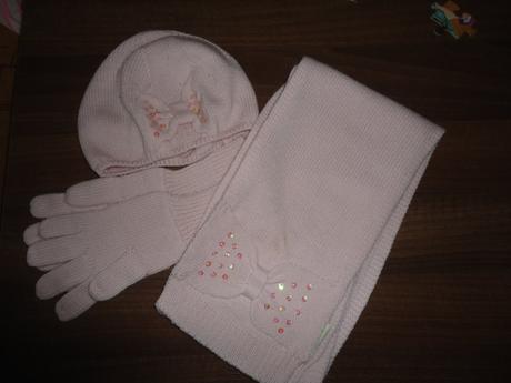 Set čepice-rukavice-šála, 104