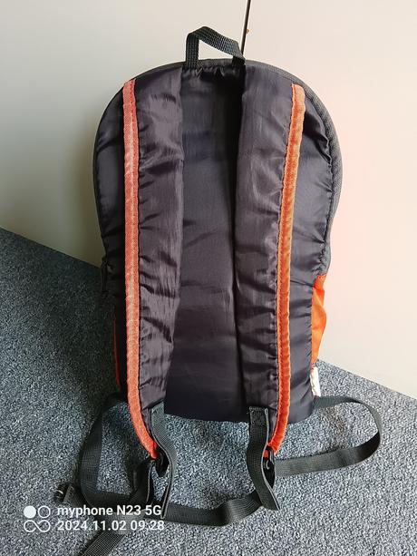 Batoh "decathlon-quechua" oranžovo-šedá, 