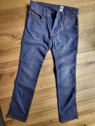 K_rifle volcom vel 12 let, 152