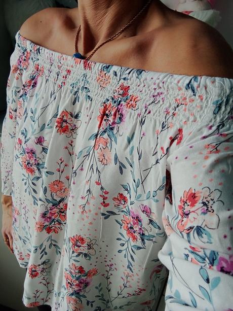 Tričko zn."page one young" vel."170/176", 176