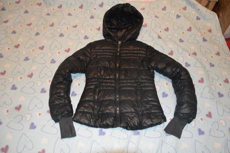 158 164 černá buřtíkatá bunda s kapucí, 158