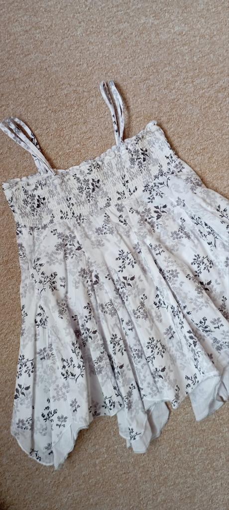 Šaty zn."c&a" vel."116", c&a,116