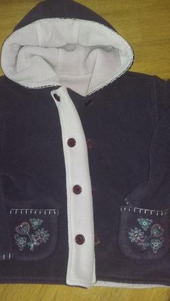 Fleesovy kabátek, 110