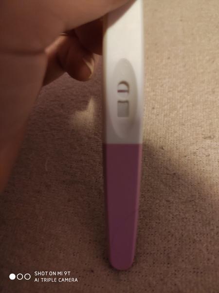 Příznaky. Jsem těhotná?