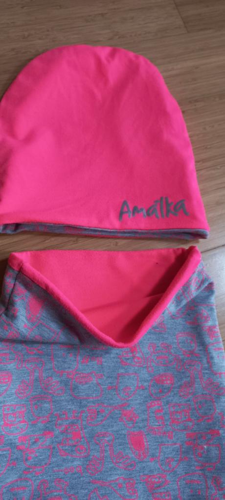 Oboustranný set čepice a nákrčník pro amálku, 122
