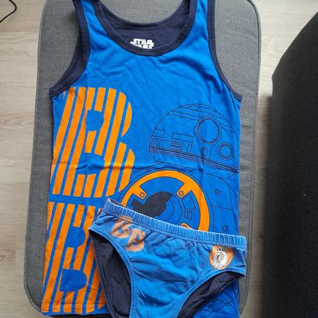 Tílko +slipy 134, lupilu,134