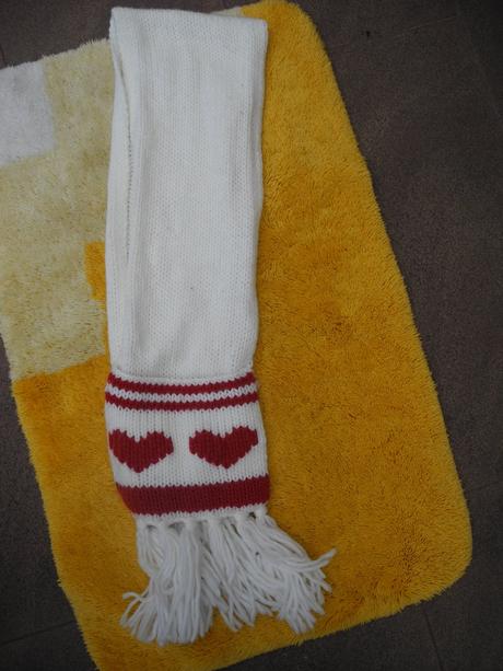 Šála s kapsami, tu