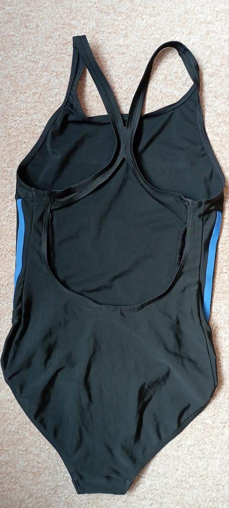 Jednodílné plavky zn."adidas" vel."170", adidas,170