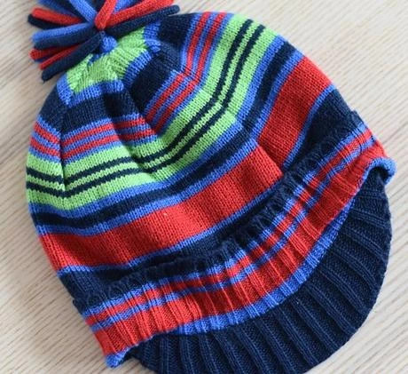 Čepice vel. 4 - 6 let, george,110