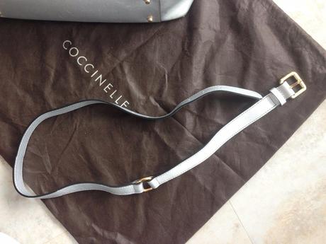 Notebook aktovka coccinelle stříbrná taška+pásek, 