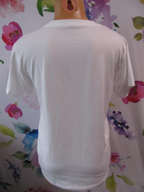 Bílé elastické tričko s potiskem, s