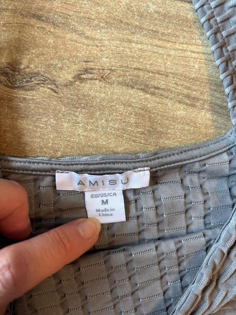 Šedý top amisu, new yorker,m