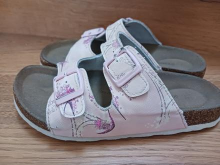 Přezůvky do školy č.32, 32