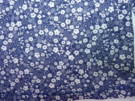 Tu bavlněné drobně květované tričko vel. 116, tu,116