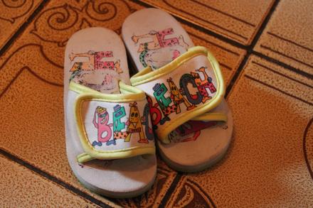 Dívčí pantofle - papuče vel. 24, stélka 15,5 cm, 24