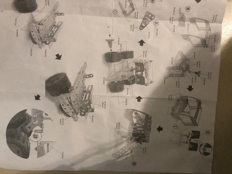 Kovova hracka - retro, 