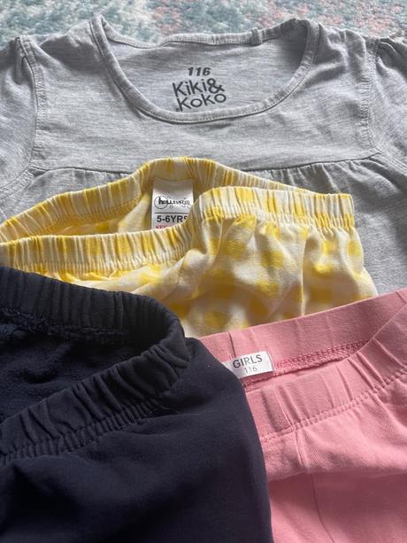 3 leginy a tricko vel.122, 122