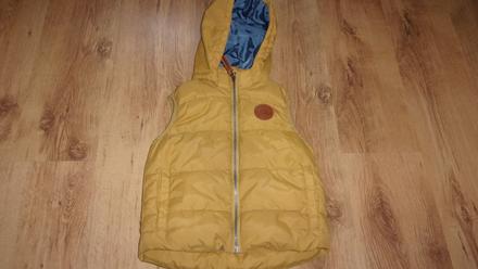 Vesta zn. h&m, vel. 122/128, h&m,122