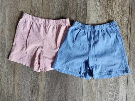 Dvoje bavlněné kraťasy vel.104-110, nutmeg,104