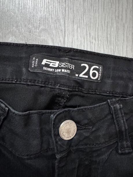 Černé rifle vel.xs / 34, new yorker,xs