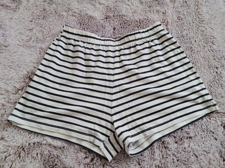 H&m kraťasy č.140, h&m,140