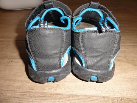 Sandále sneakers vel. 23, 37