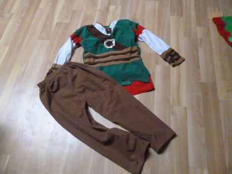 Vánoční komplet 3-5 l, 104