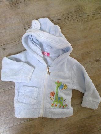 Chlupatka s ouškama, 80