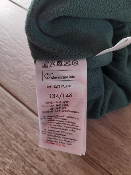 Chlapecká zimní čepice zn. crivit vel. 134/146, crivit,140