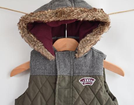 Vesta vel. 3 - 4 roky, mothercare,104