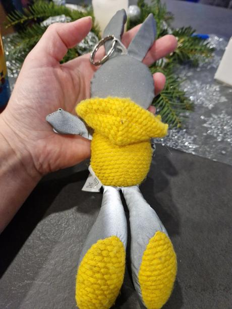 Přívěsek na klíče, kabelku,,batoh fluorescenční, 