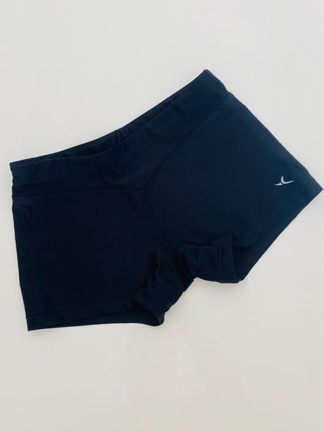 Dívčí gymnastické kraťasy domyos (cca 12 let), 152