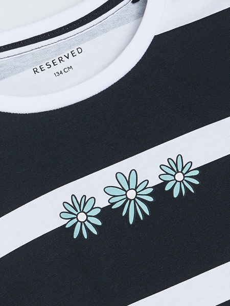 Pruhované tričko námořnické s kytičkami vel. 134, reserved,134