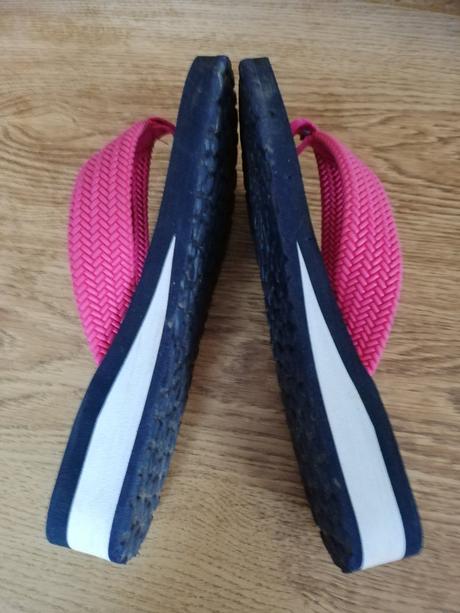 Nazouváky - žabky., 36