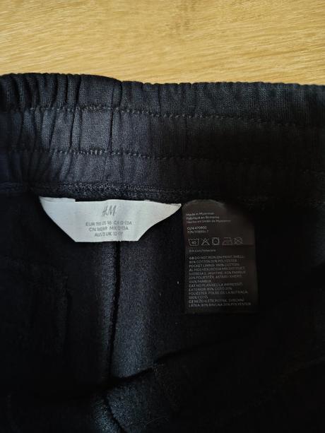 Chlapecké teplákové kraťasy h&m 158 černé, h&m,158
