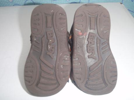 Hnědé kožené sandálky , essi,22