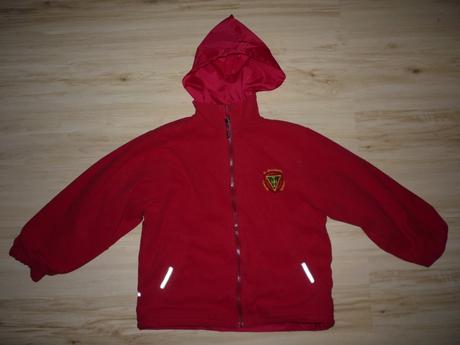 Červená oboustranná bunda, 128