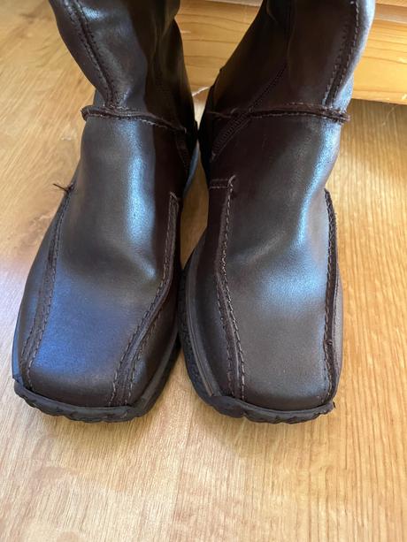 Kožené, zateplené kozačky roots, 37