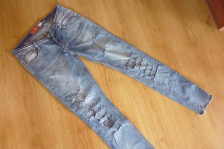 Džíny, 38